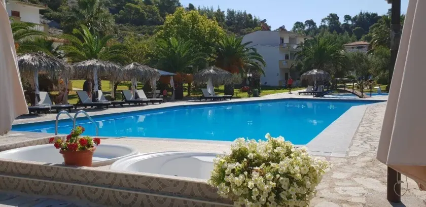 Koviou Holiday Village - Image 1