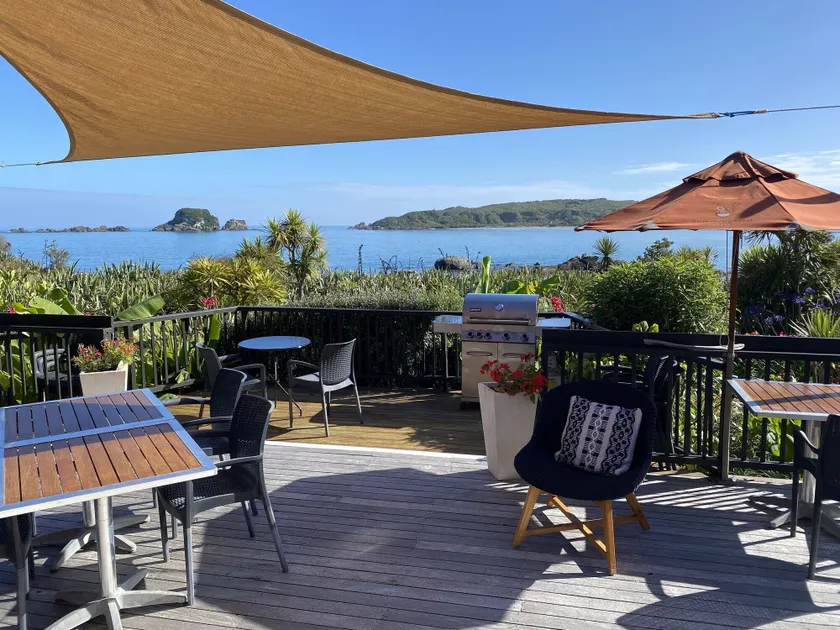 The Bay House Beachfront Accommodation - Image 1