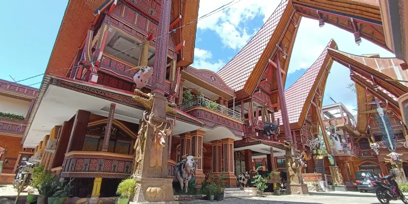 Hotel Lallangan - Image 1