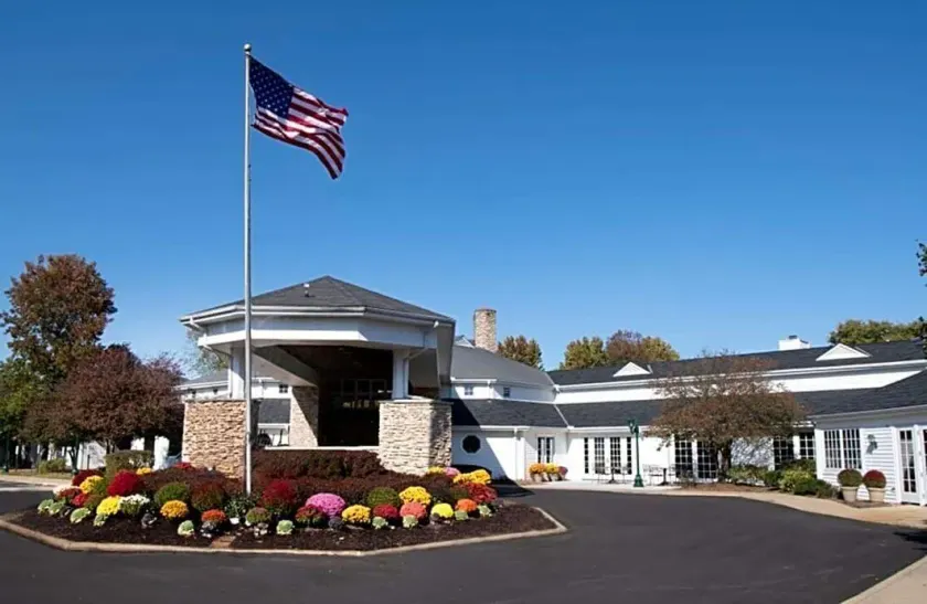 Cherry Valley Hotel - Image 1