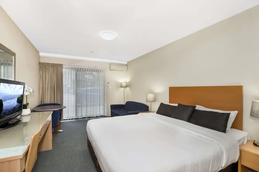 Best Western Airport 85 Motel - Image 1