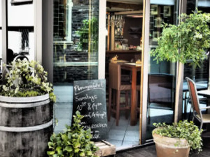 Weincafé Korkenzieher - Image 1