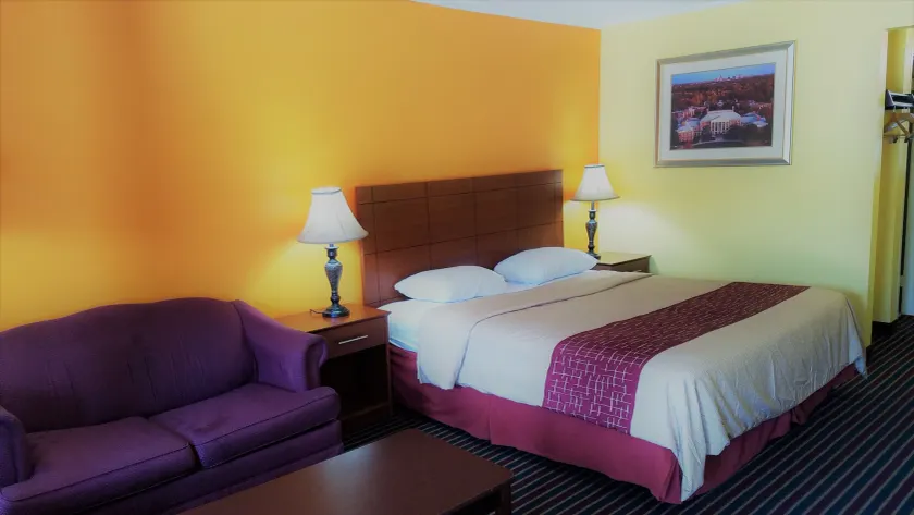Roadway Inn Troy - Image 1