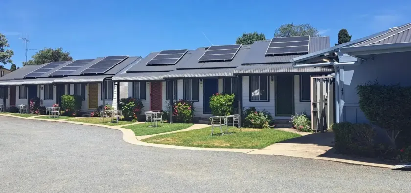 Canberra Ave Villas - Image 1