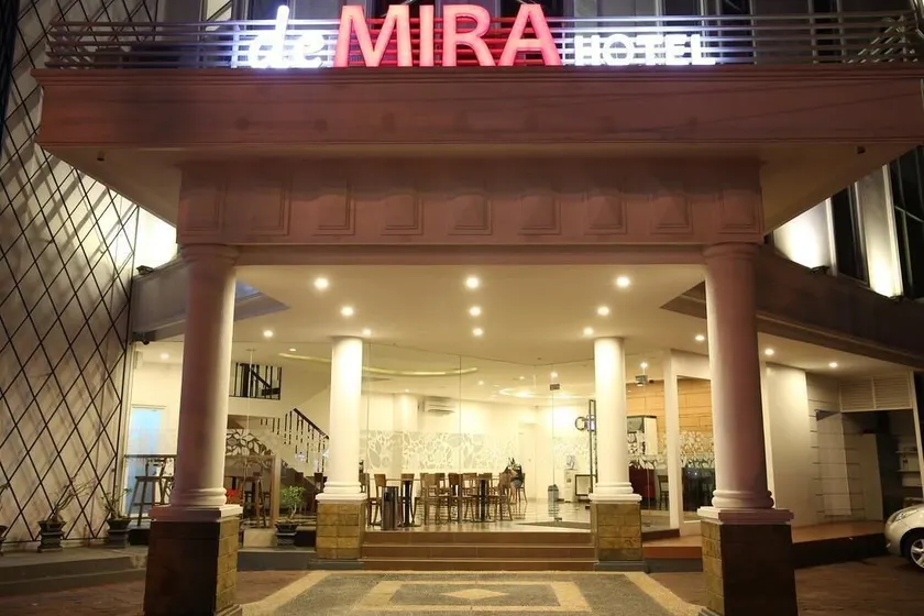 DeMira Hotel - Image 1