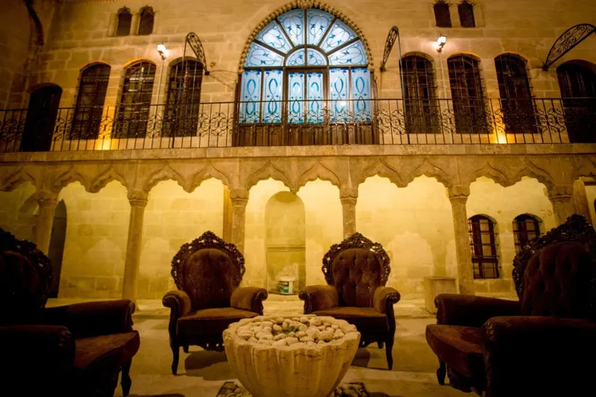 lariva konakları - Image 1