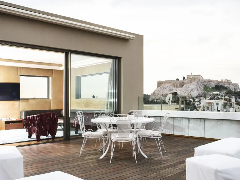 New Hotel, a Member of Design Hotels - Image 1