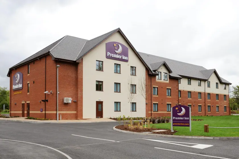 Premier Inn Redditch North - A441 - Image 1