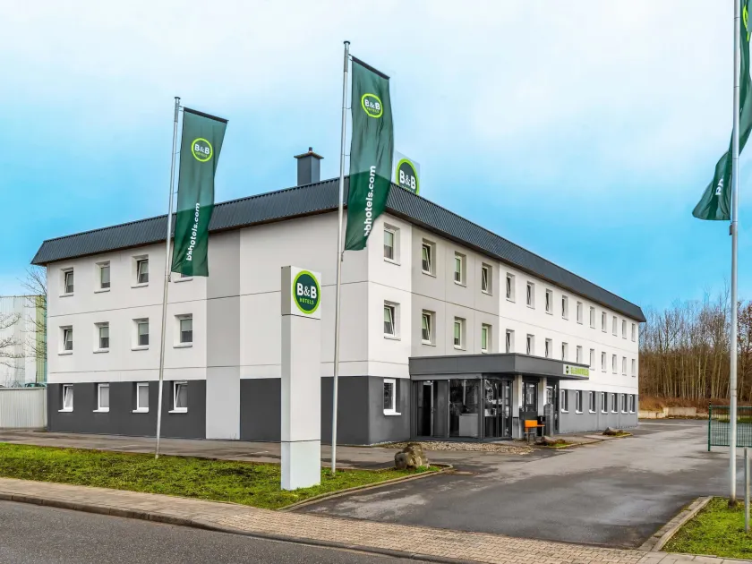 B&B HOTEL Aachen-Nord - Image 1