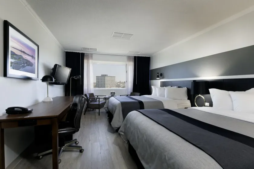 Hotel Rimouski - Image 1
