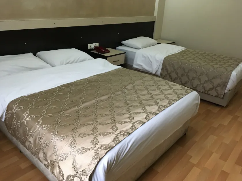 Kosar Hotel - Image 1