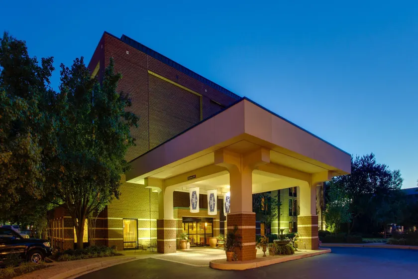 Hampton Inn Richmond West Innsbrook - Image 1