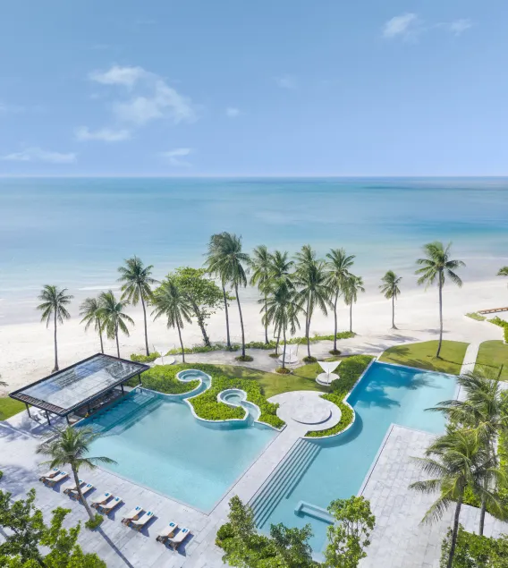 Centara Grand Beach Resort Samui - Image 1