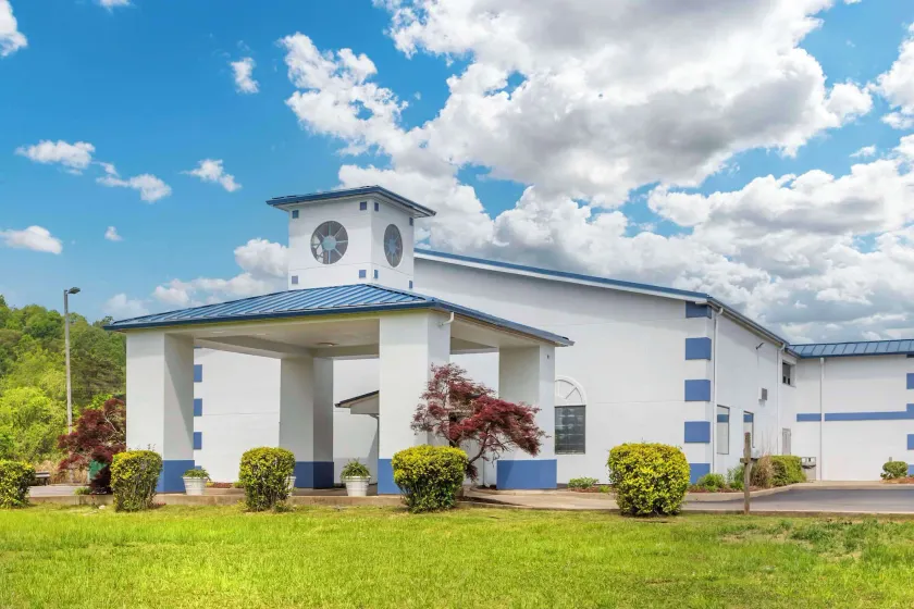 Quality Inn Ripley - Image 1