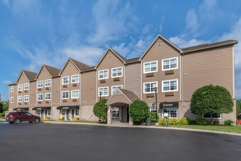 Quality Inn & Suites Quispamsis - Image 1