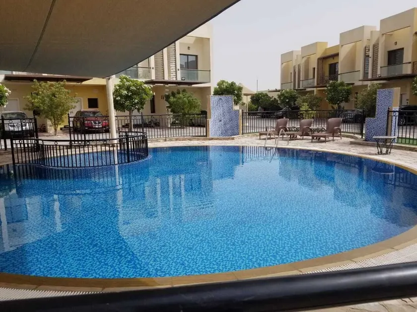 Elegant 2-bed Villa And hall, G,1 - Image 1