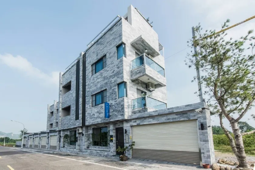Yujing Mountain Water Residence I - Image 1