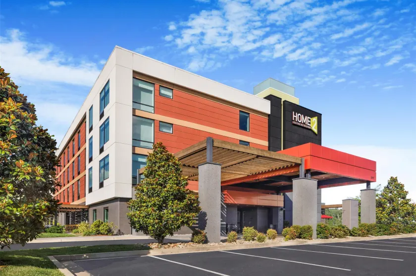 Home2 Suites by Hilton Pigeon Forge - Image 1