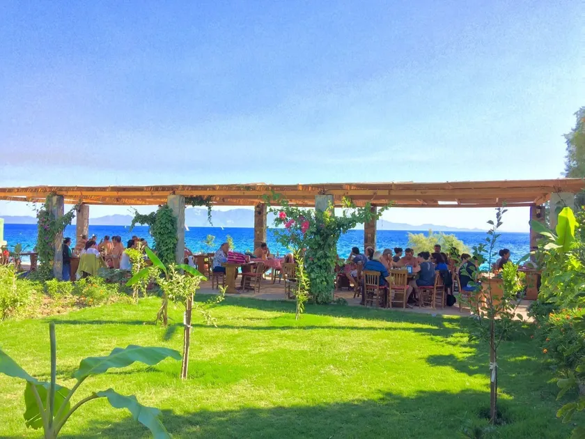 Şahin Motel & Restaurant - Image 1