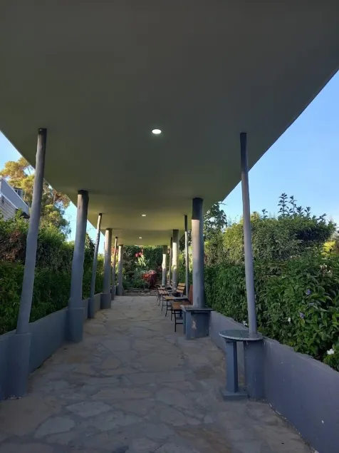 Olempiaus Gardens Hotel - Eingangsbereich