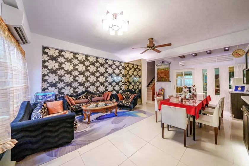 Sunny Homestay - Image 1