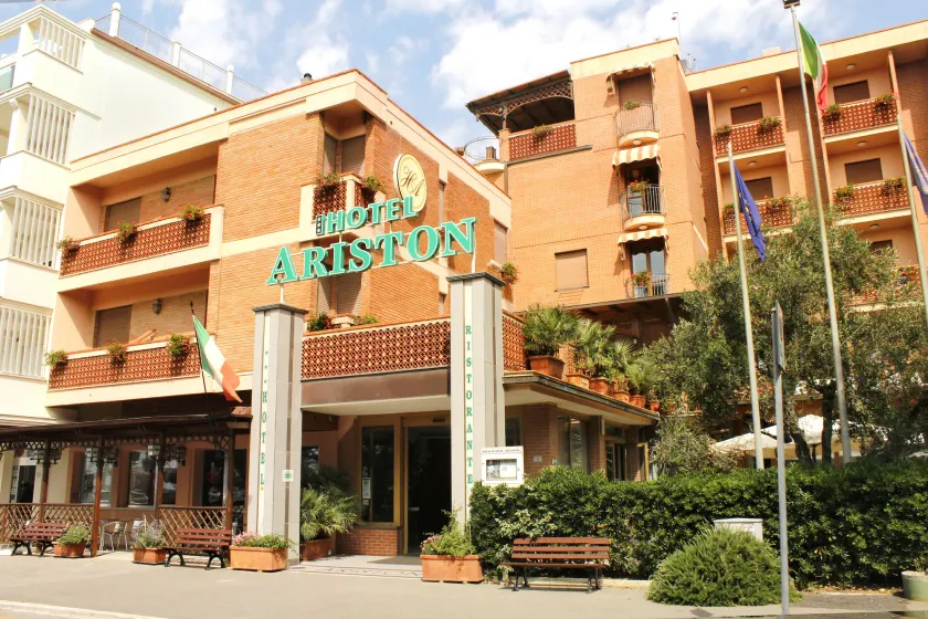 Hotel Ariston - Image 1