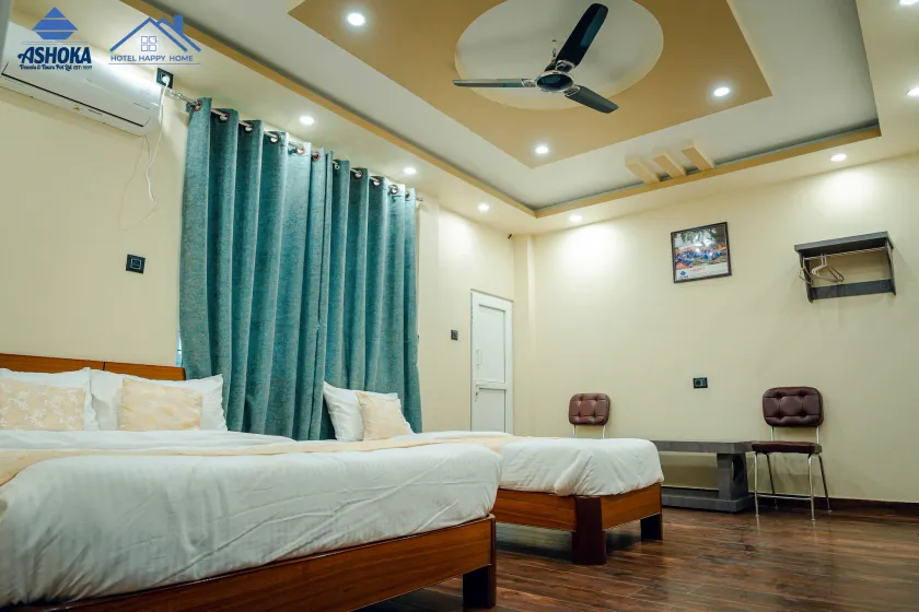 Hotel Happy Home - Image 1