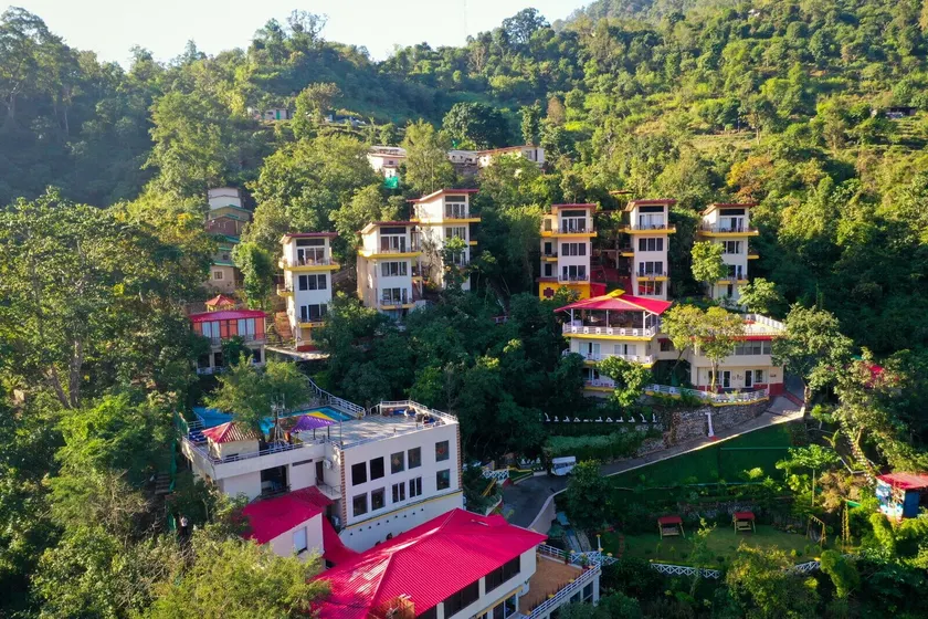 Veda5 Ayurveda & Yoga Retreat - Image 1