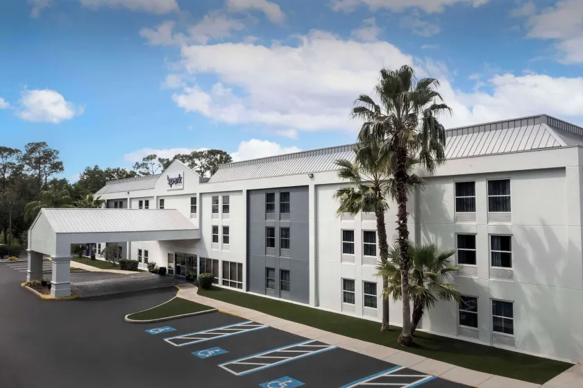 Spark by Hilton Tampa Brandon - Image 1