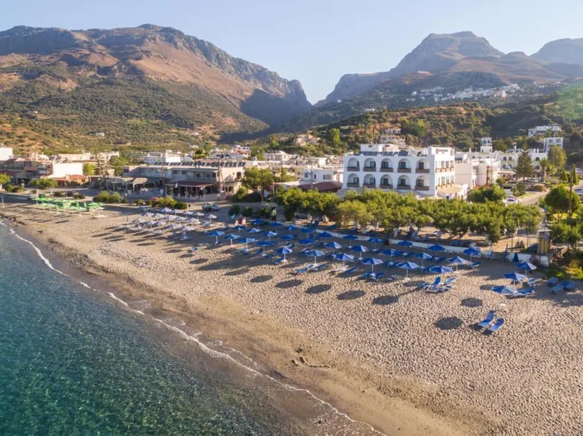 Alianthos Beach Hotel - Image 1