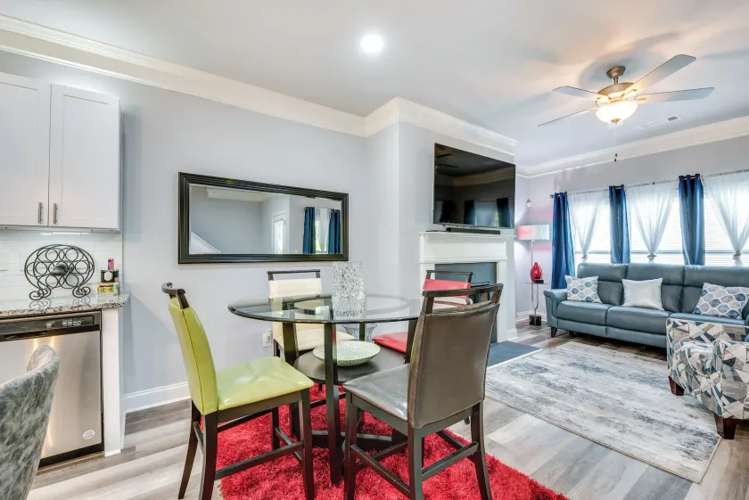Atlanta Home w/ Patio, 8 Mi to Downtown + Aquarium - Image 1