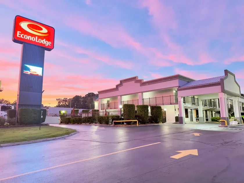 Econo Lodge Lenoir City - Knoxville Area - Image 1