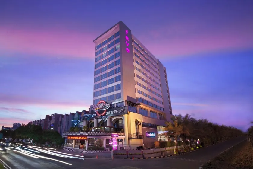 favehotel Solo Baru - Image 1