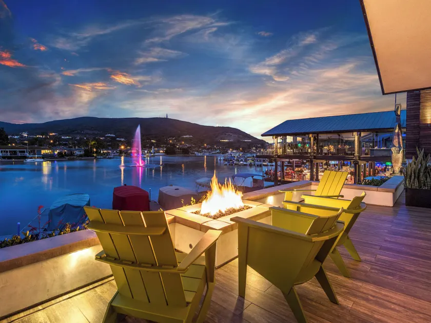 Lakehouse Resort - Image 1