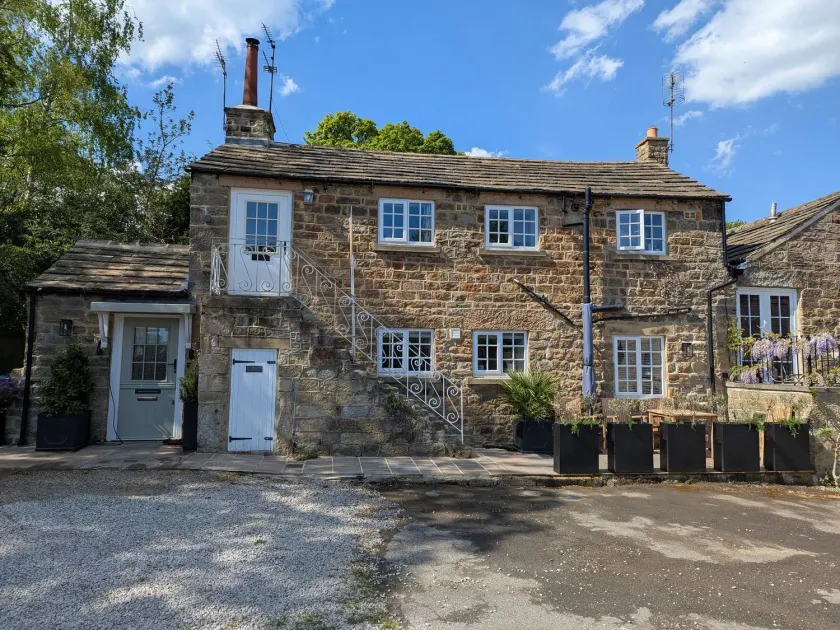 Bridge House Cottage - Image 1