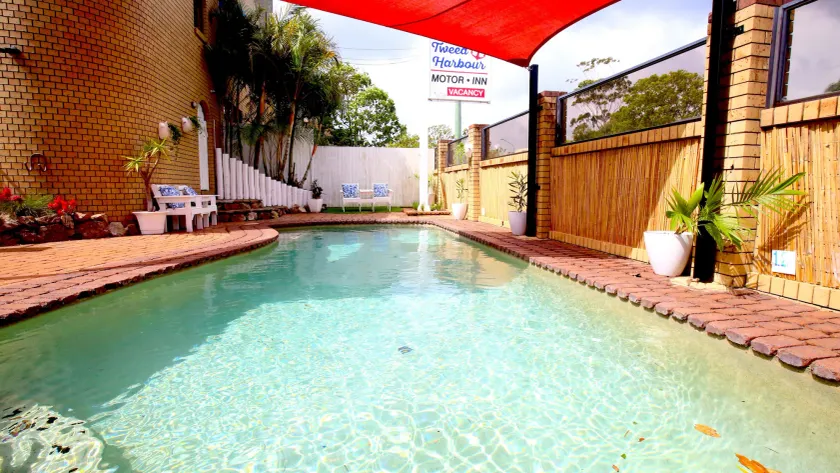 Tweed Harbour Motor Inn - Image 1