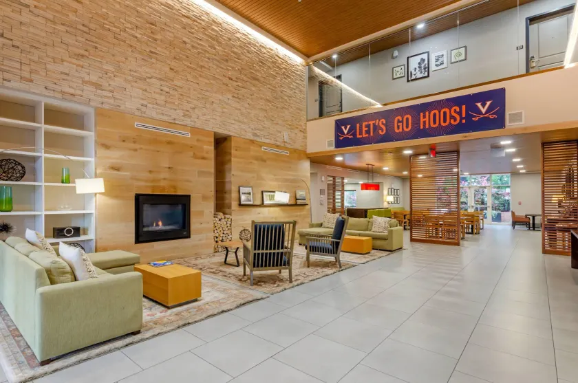 Country Inn & Suites by Radisson, Charlottesville-UVA, VA - Image 1