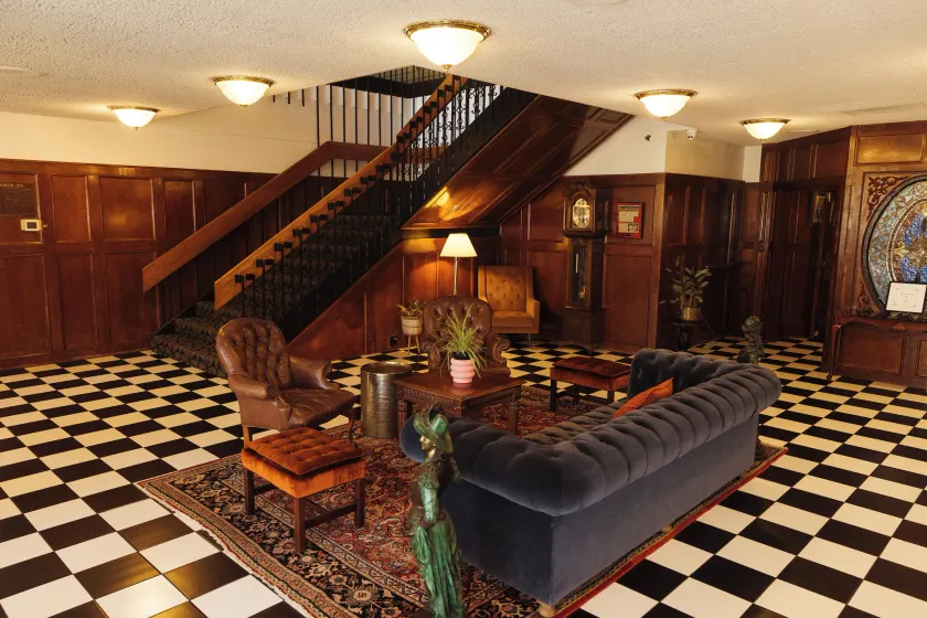 The Boulder Broker - Image 1