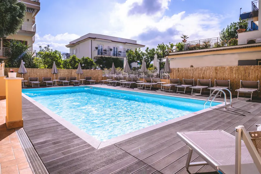 Hotel Isabella Sorrento - Image 1