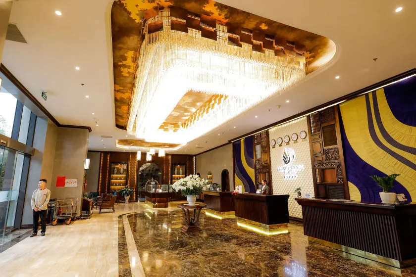 Grand Phoenix Hotel Bac Ninh - Lobby
