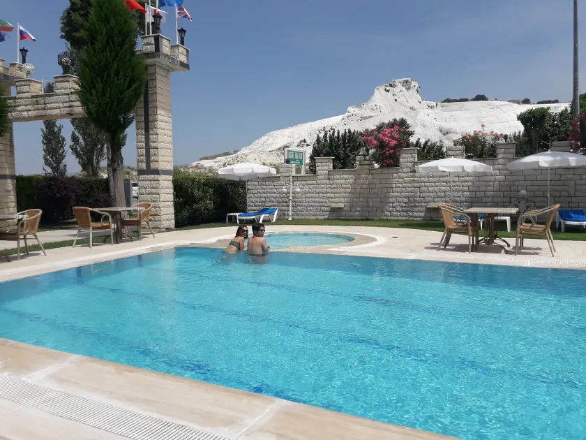 Hotel HAL-TUR - Image 1