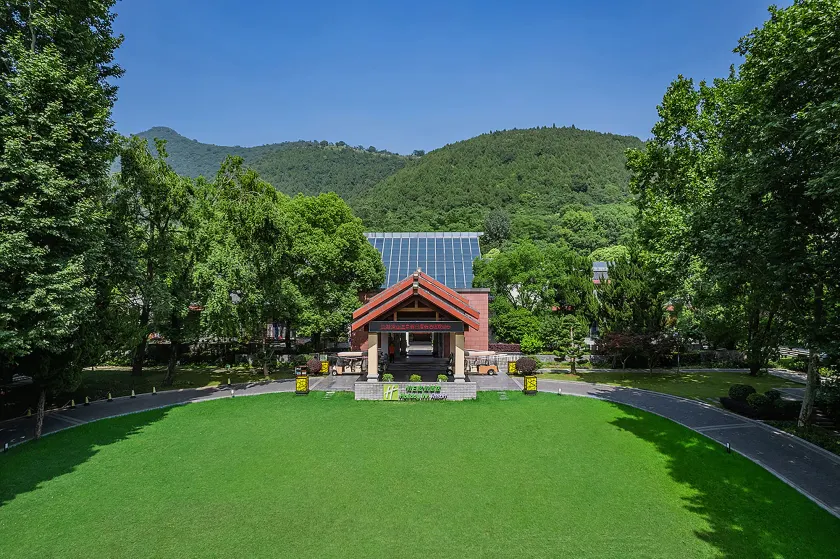 Holiday Inn Resort Chaohu Hot Spring by IHG - Image 1