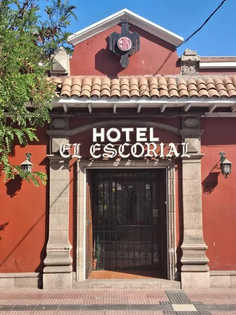 Hotel Escorial - Image 1