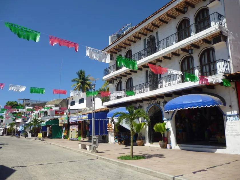 Casa Vieja - Image 1
