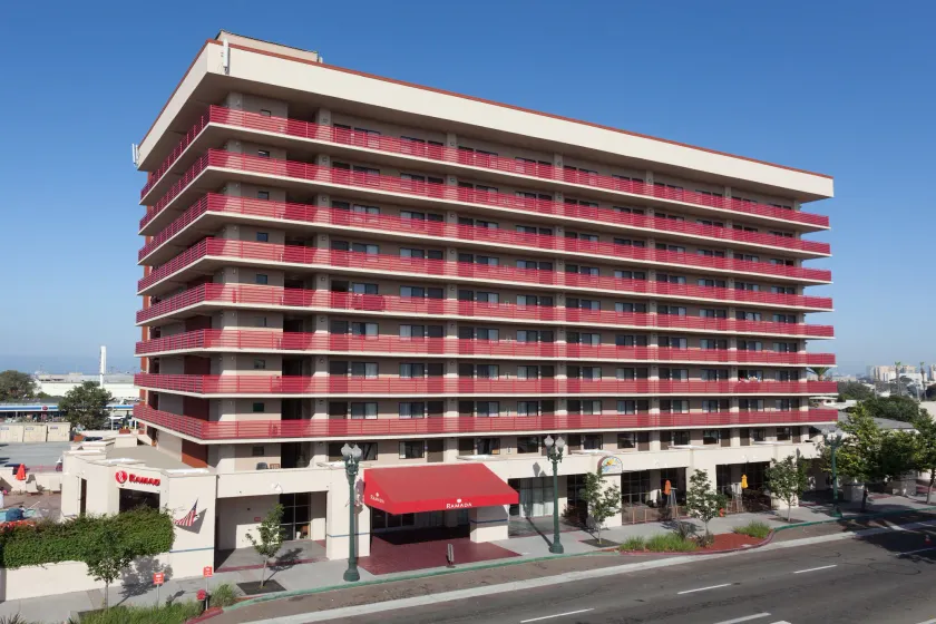 Ramada by Wyndham San Diego National City - Image 1