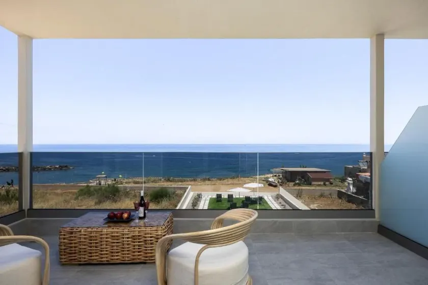 MGM Suites - Image 1