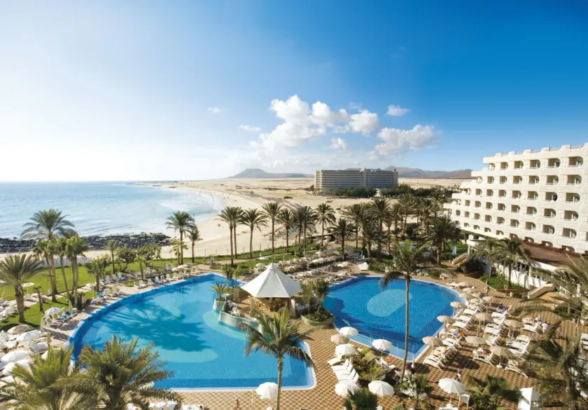 Hotel Riu Palace Tres Islas - Image 1