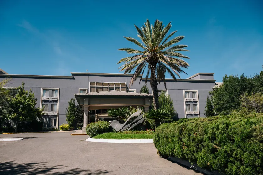 Hotel Victoria Express - Image 1