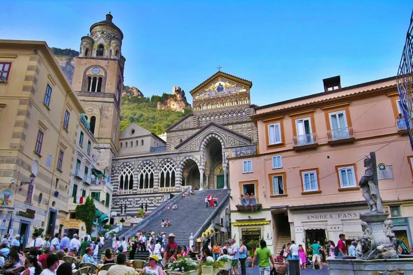 La Piazzetta - Image 1