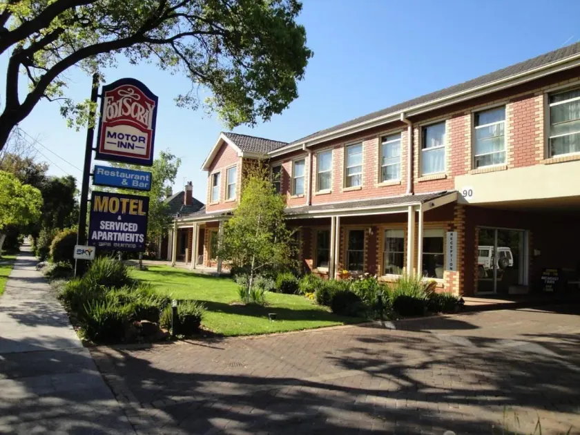 Footscray Motor Inn and Serviced Apartments - Image 1